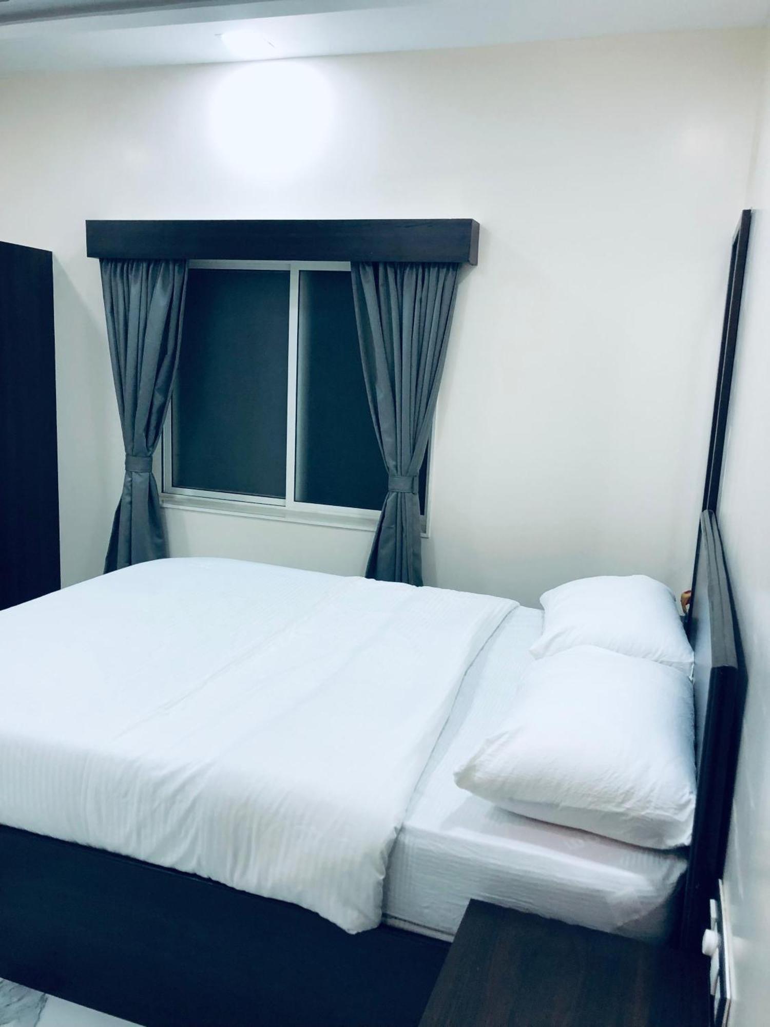 Sameena Guest House 판치가니 외부 사진